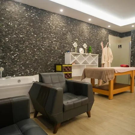 Graf Victor Apartman